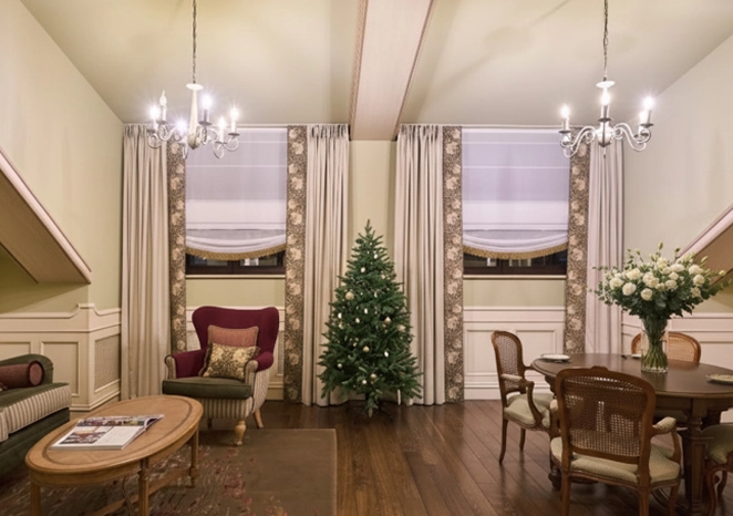 Apartament cu șemineu cu lemne într-o clădire premium de lux